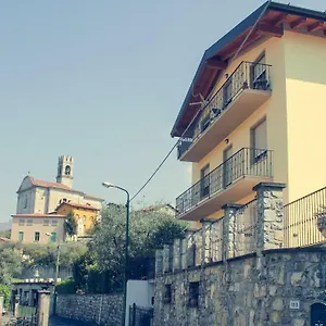 https://bb-tina.it-lombardy.com